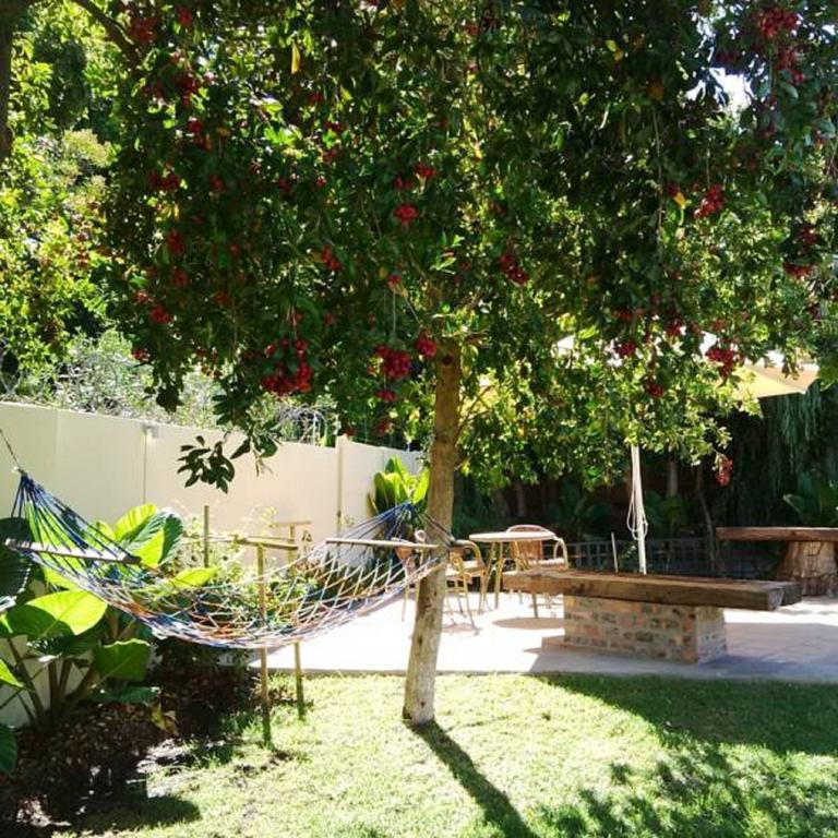 קונסטנטיה Riverside Cottages חדר תמונה