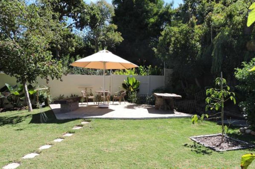 קונסטנטיה Riverside Cottages חדר תמונה