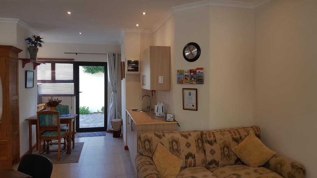 קונסטנטיה Riverside Cottages מראה חיצוני תמונה
